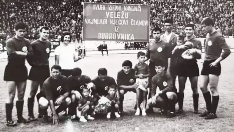 Zve vel 1