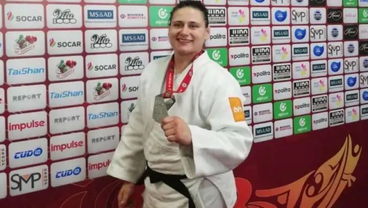 Larisa ceric