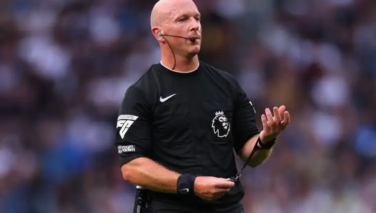 Referee