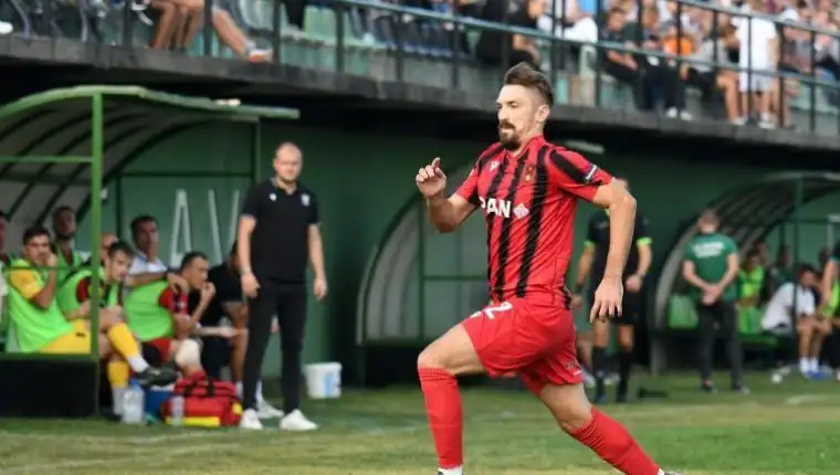 Adnan hrelja