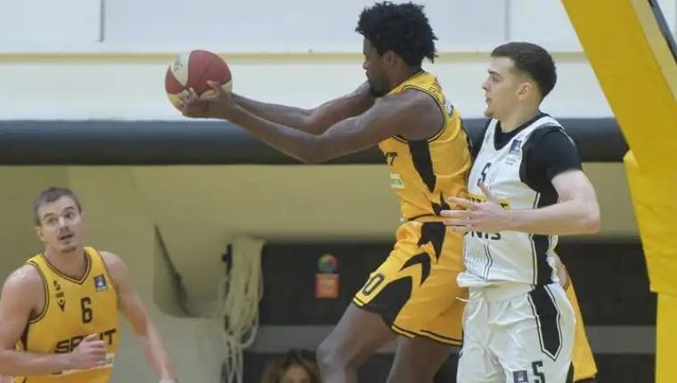 Split partizan