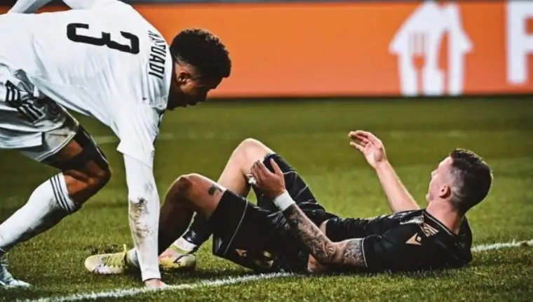 Legia zrinjski 1