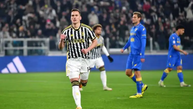 Juventus frosinone milik