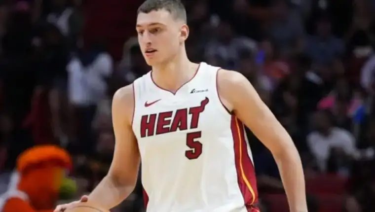 Nikola tops