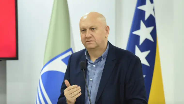 Kevelj
