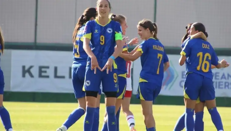 Milena nikolic s