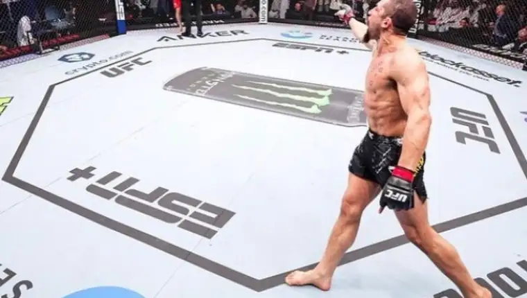 Rober Whittaker MMA