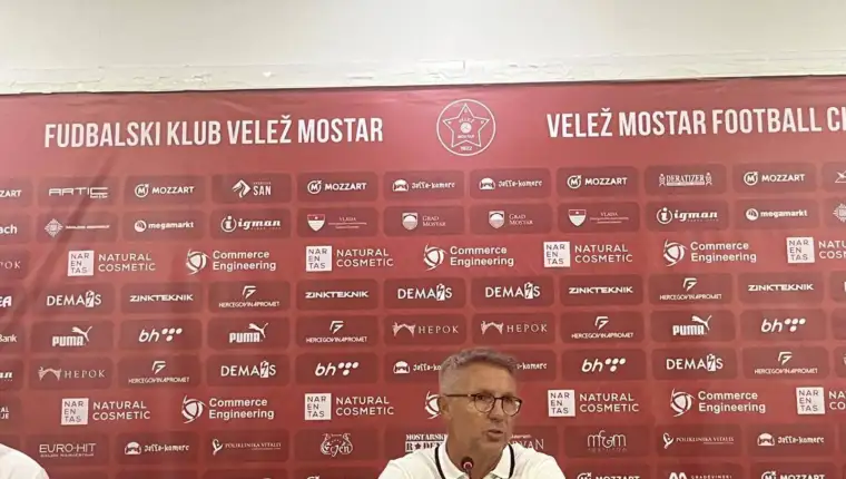 Velez trener