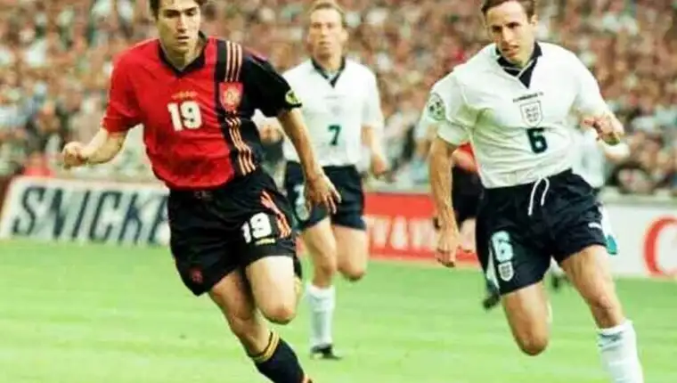 001 glavna engleska spanija