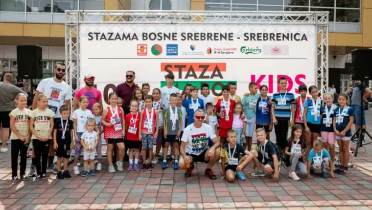 Stazama bosne
