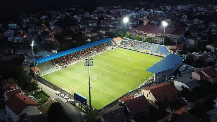 Siroki brijeg stadion pecara