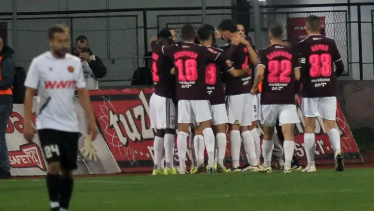Fk sloboda fk sarajevo08