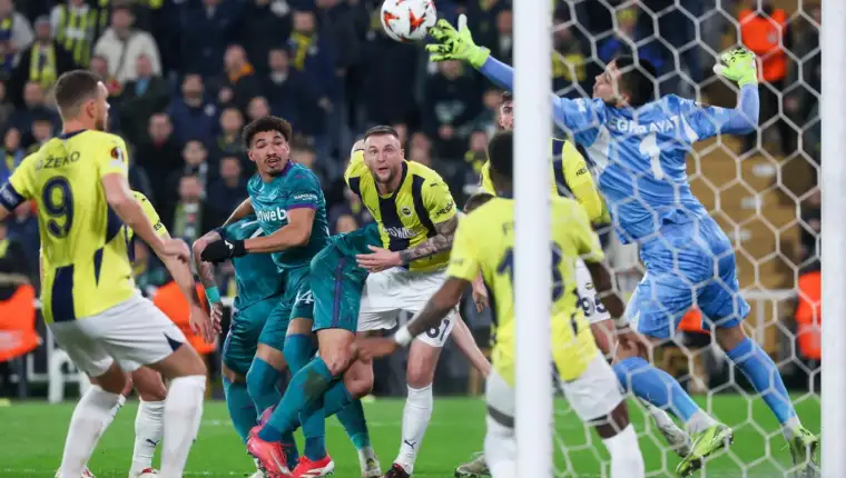 PXL BEL 130225 128247065
