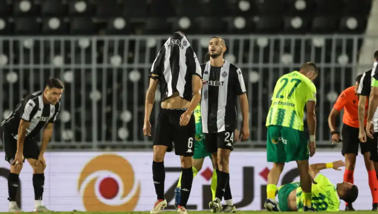 Partizan aek larnaca 54 f